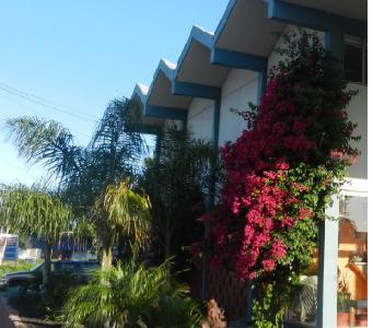 Antioch Executive Inn Exterior photo
