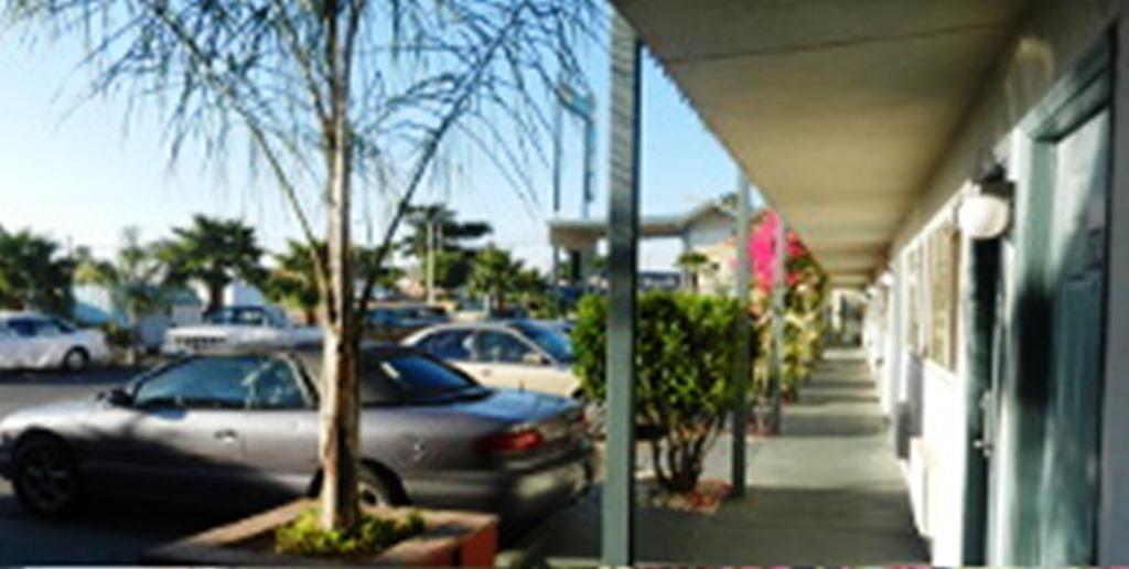 Antioch Executive Inn Exterior photo